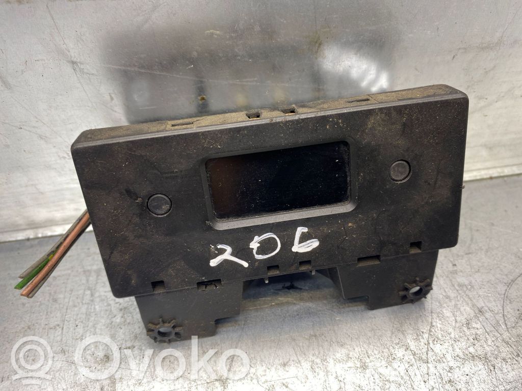 Peugeot 206 Screen/display/small screen 