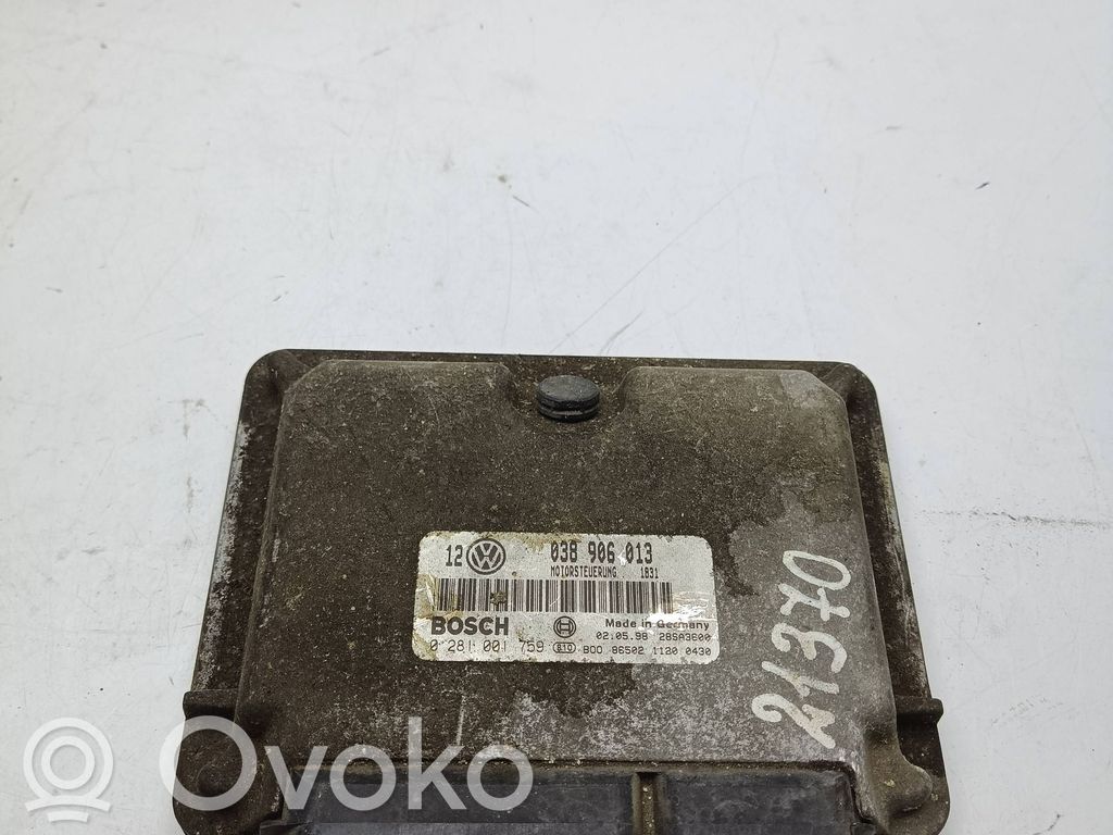 Volkswagen Golf IV Engine control unit/module 
