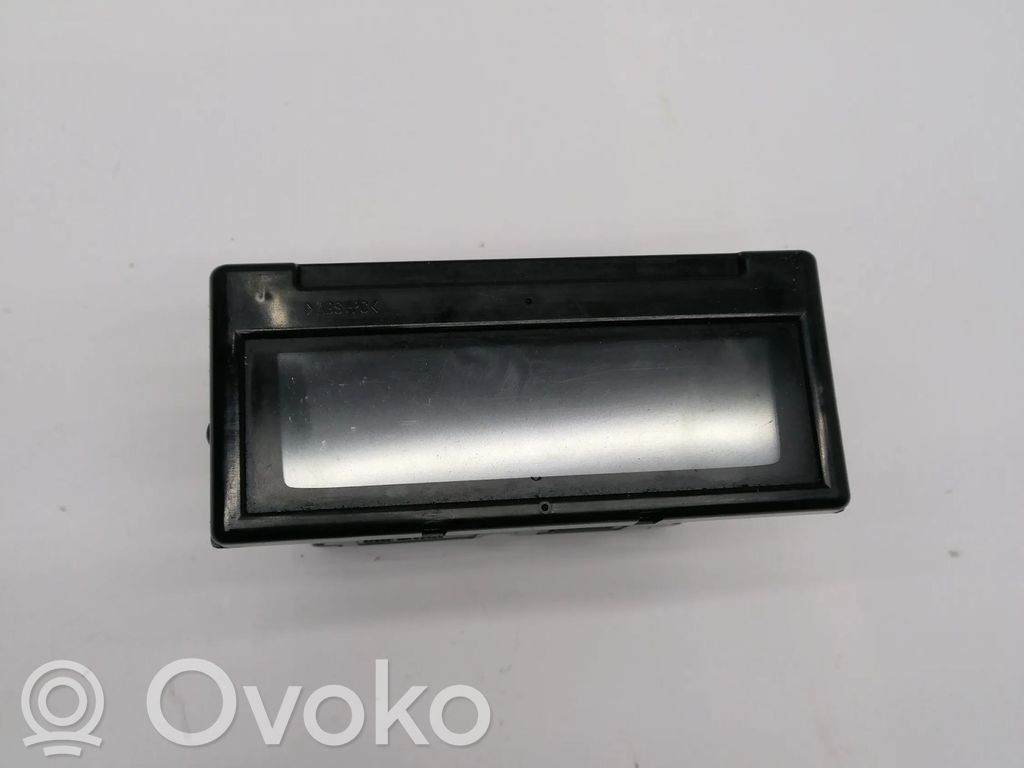 Volvo V50 Screen/display/small screen 