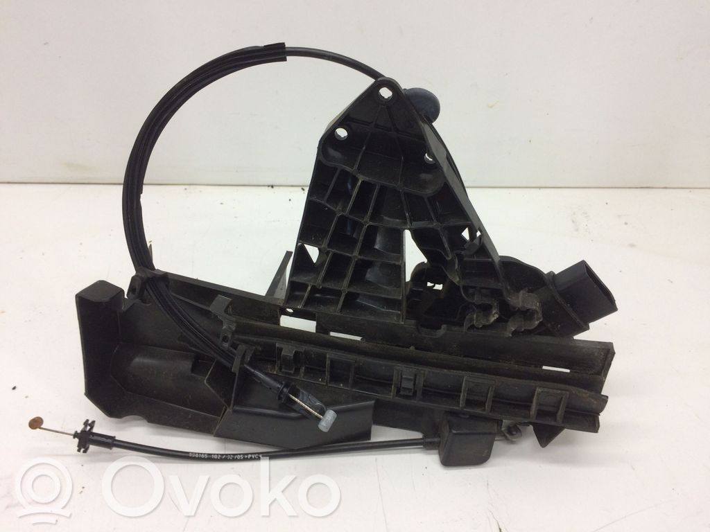 Ford Focus Front door lock 