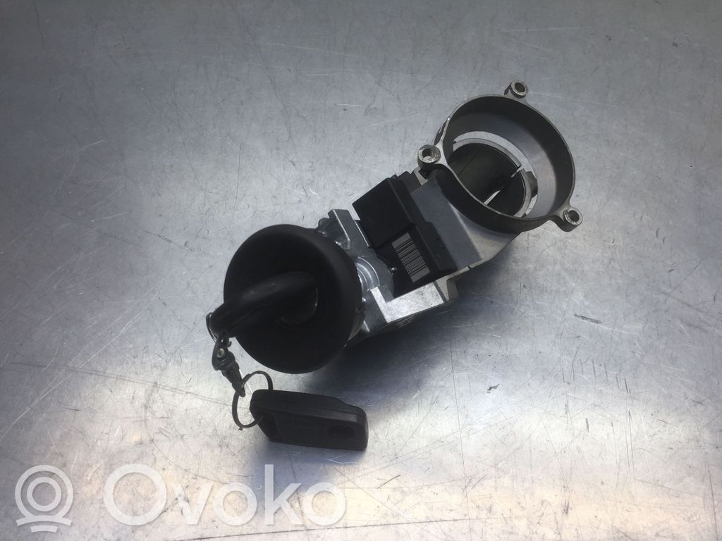 Opel Corsa D Užvedimo spynelė 