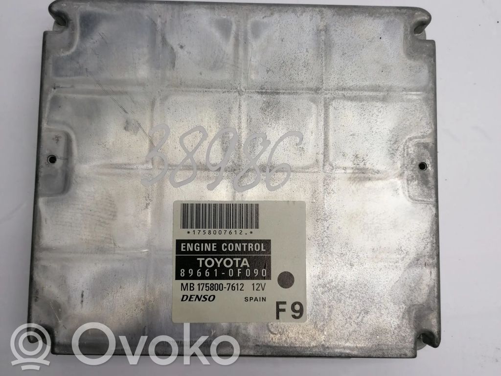 Toyota Corolla Verso E121 Engine control unit/module 