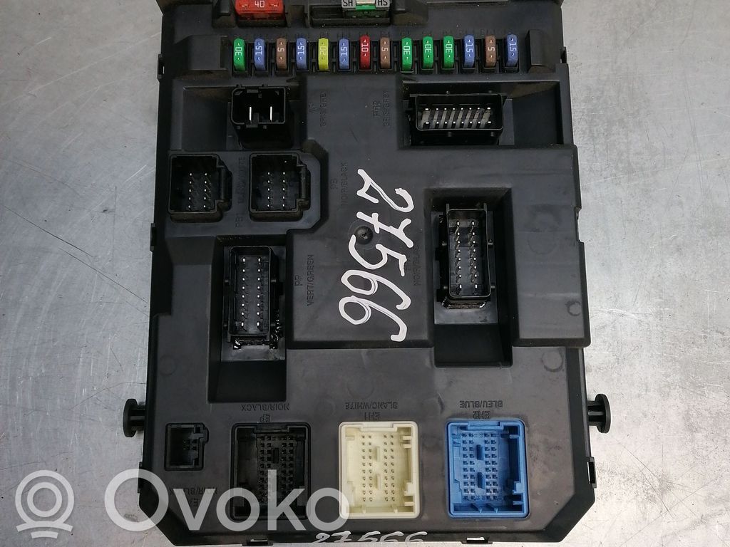 Peugeot 207 Comfort/convenience module 