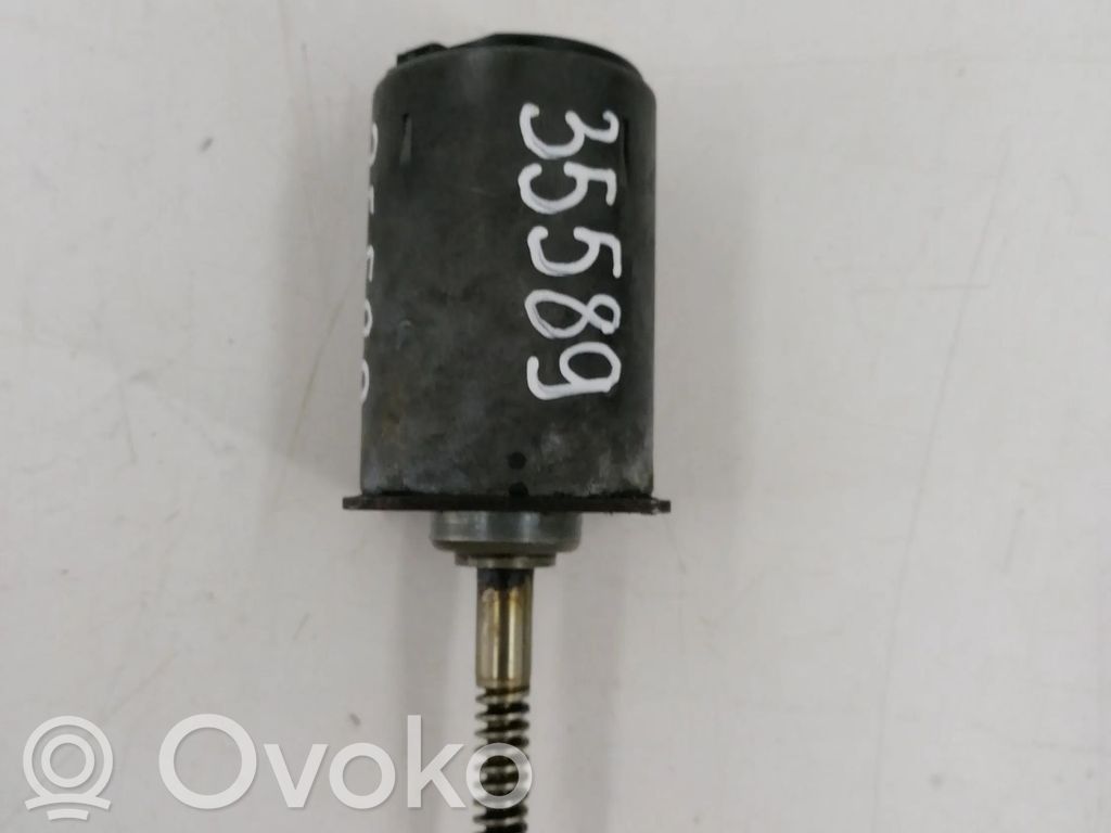 BMW 7 E65 E66 Valve oil control 