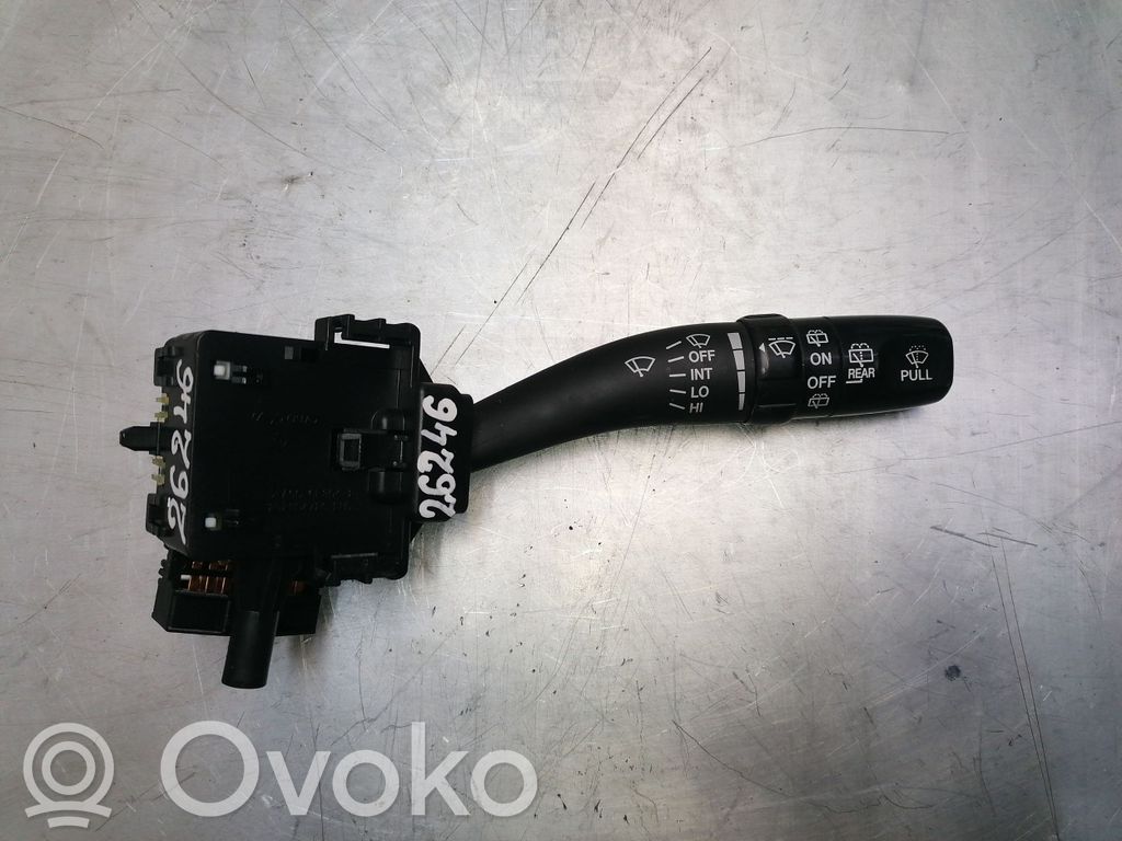 KIA Carens II Wiper control stalk 