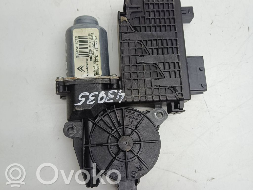 Silnik regulatora szyby drzwi przednich   9682495780