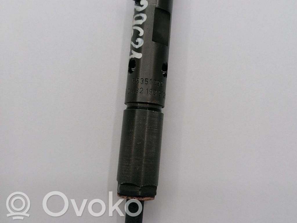 Opel Signum Polttoainesuutin 