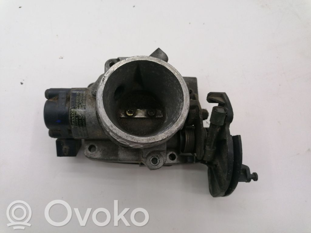 Ford Mondeo MK I Throttle valve 