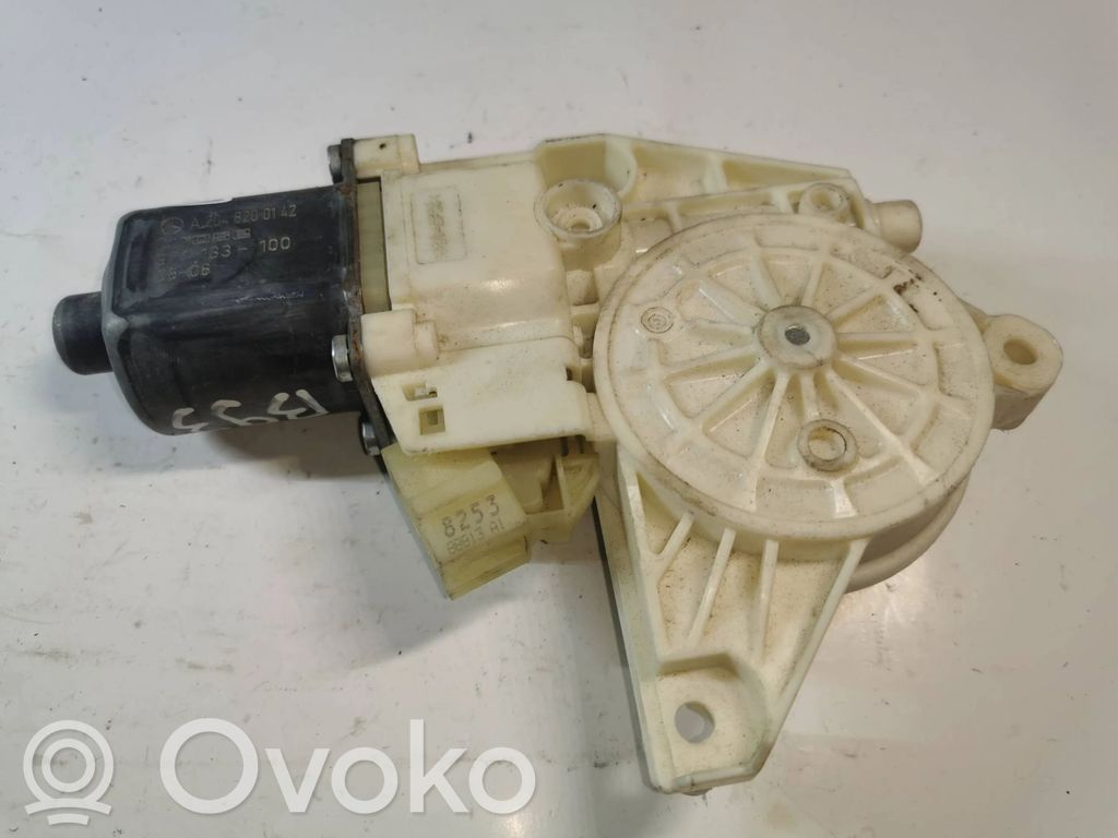 Mercedes-Benz C W204 Etuoven ikkunan nostomoottori 