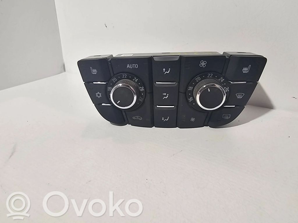 Opel Astra J Climate control unit 