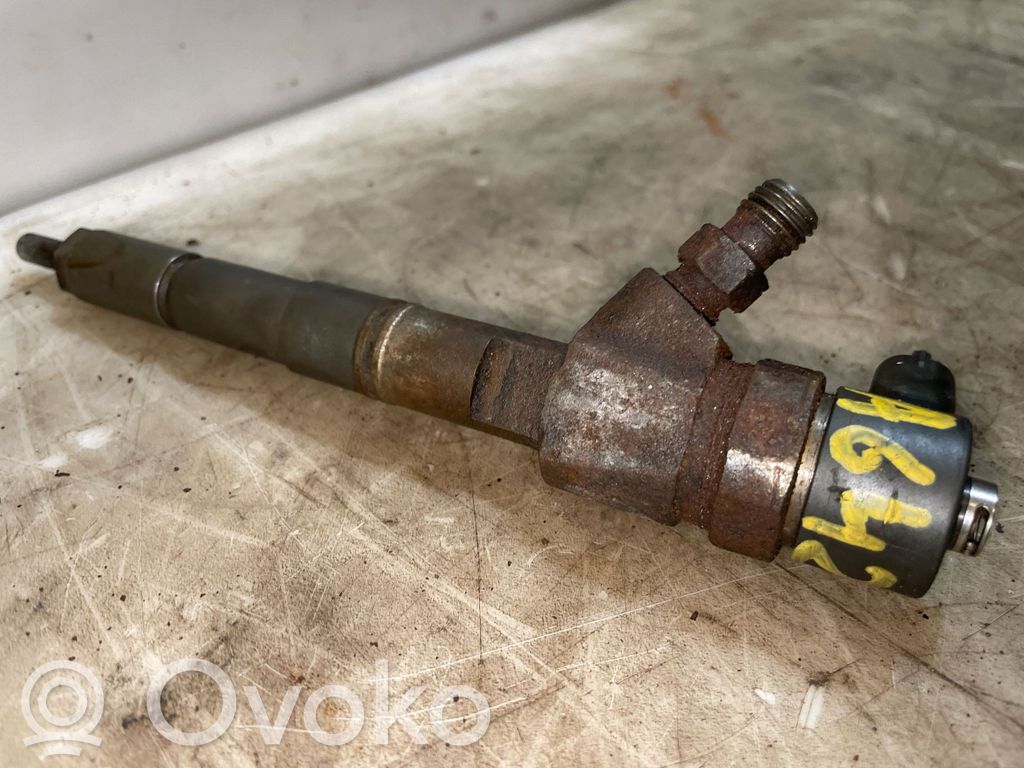 Opel Astra H Fuel injector 