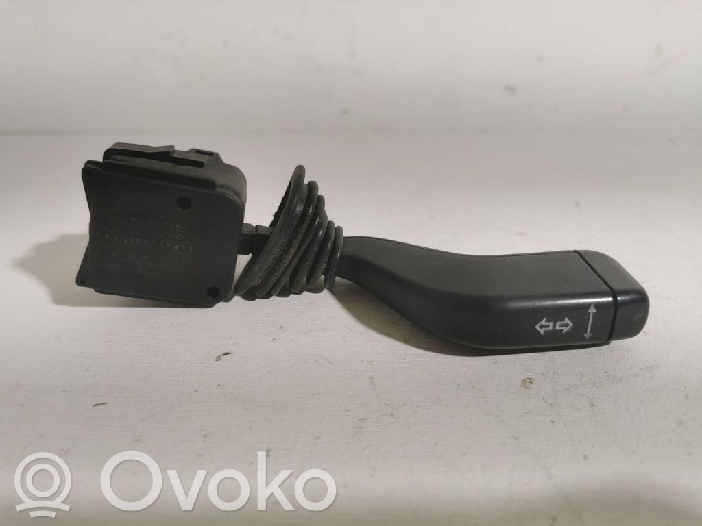 Opel Vectra B Ручка поворотов/ фонарей 
