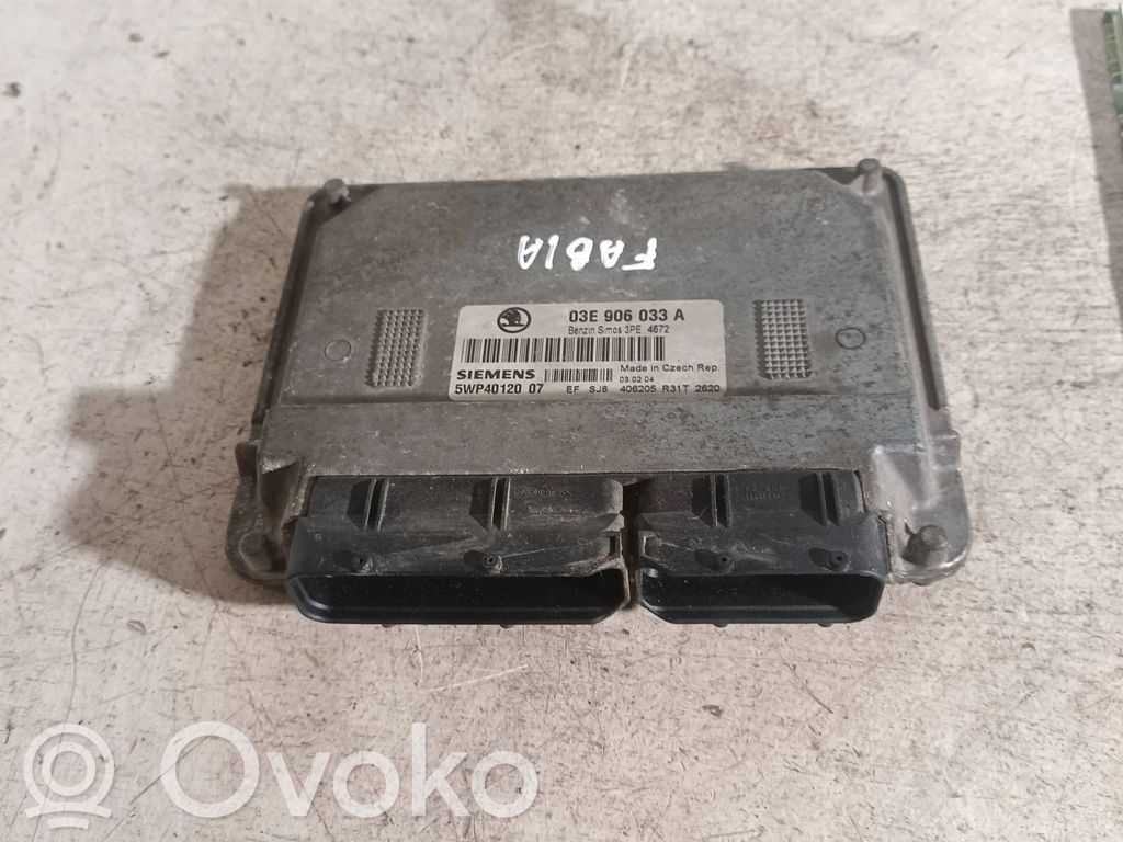 Skoda Fabia Mk1 (6Y) Engine control unit/module 