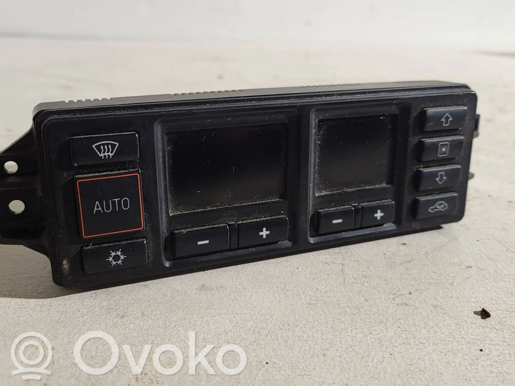 Audi A4 S4 B5 8D Climate control unit 