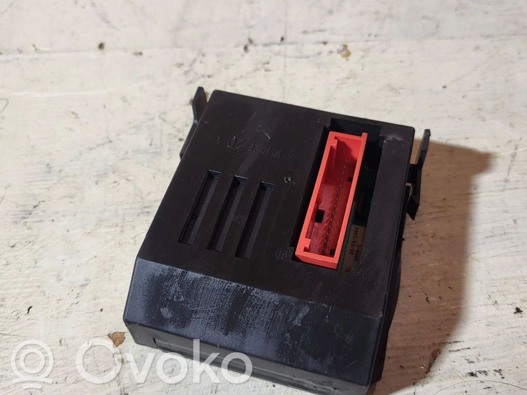 Nissan Primera Comfort/convenience module 