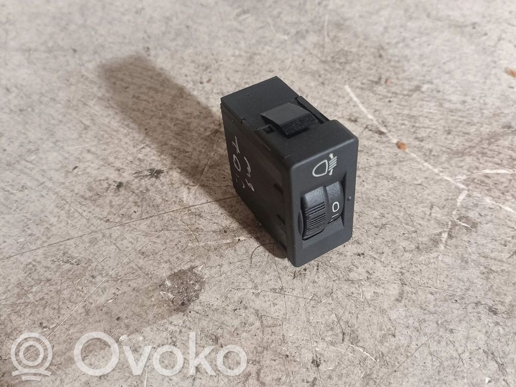 Peugeot 307 Headlight level height control switch 