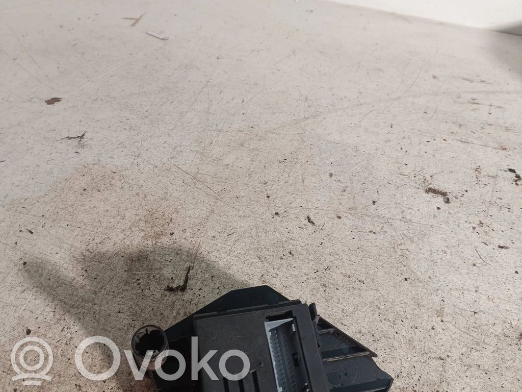 Renault Clio II Heater blower motor/fan resistor 