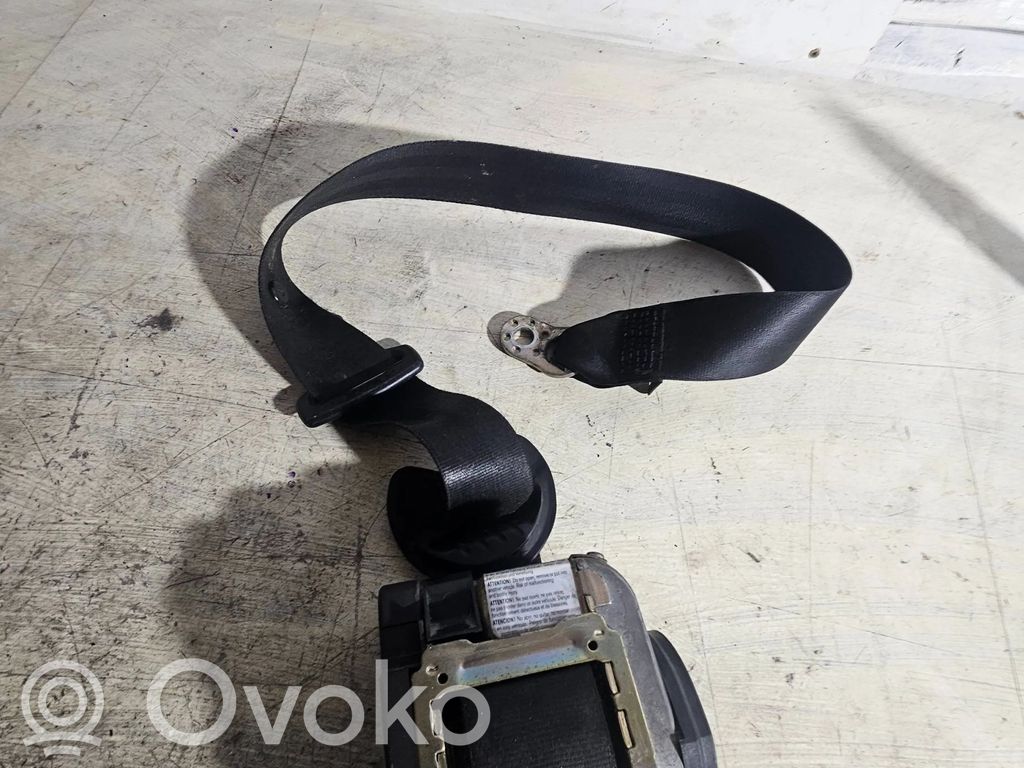 Volkswagen PASSAT B5 Front seatbelt 