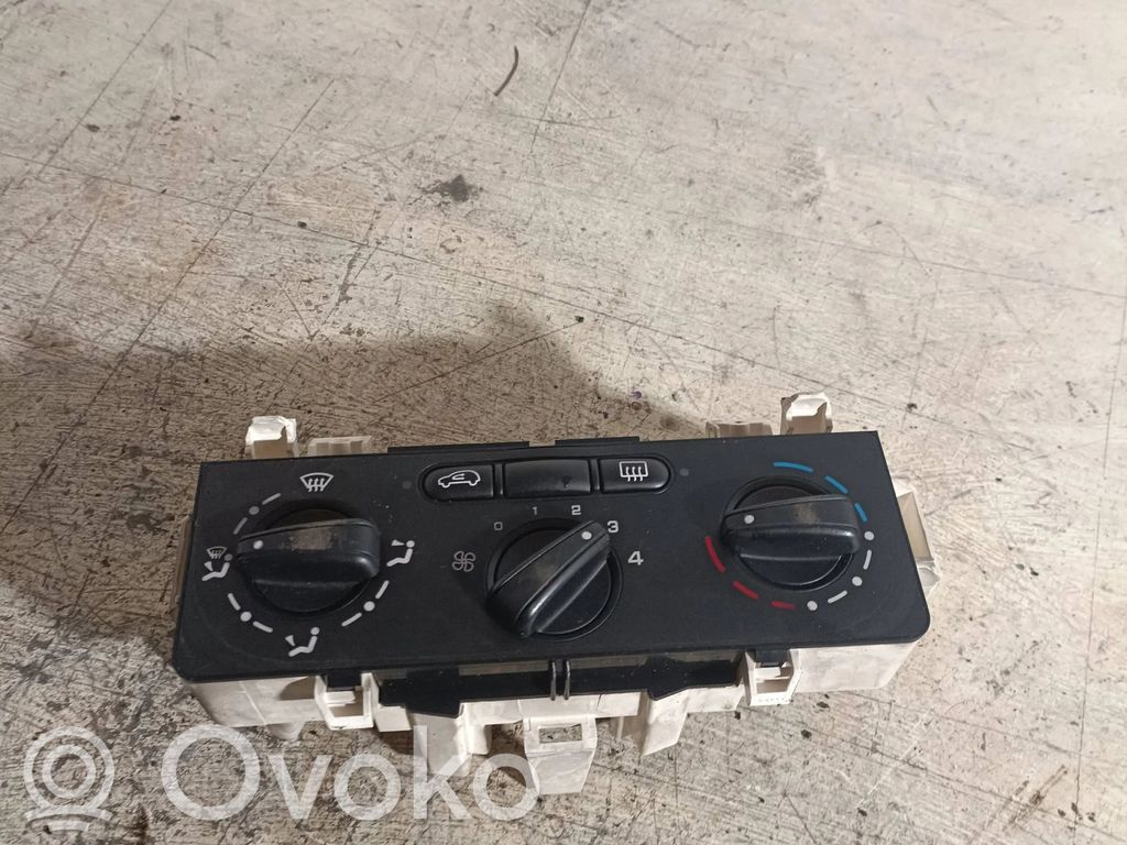 Citroen C3 Ilmastoinnin ohjainlaite 