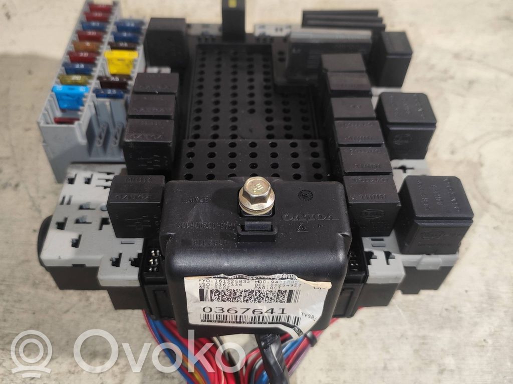 Volvo V70 Fuse module 