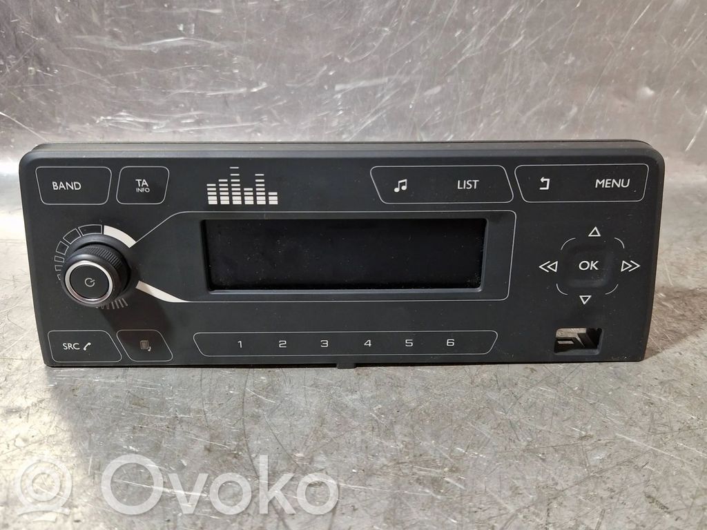 Toyota ProAce City Head unit multimedia control 