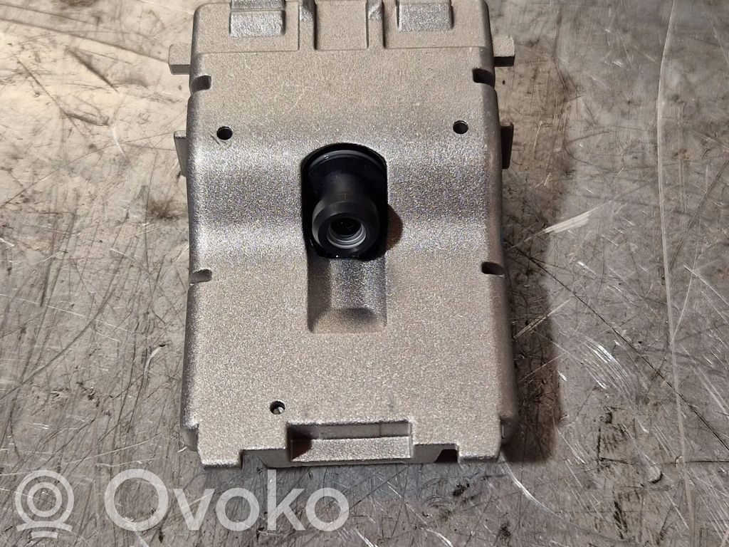 Chrysler Pacifica Windshield/windscreen camera 