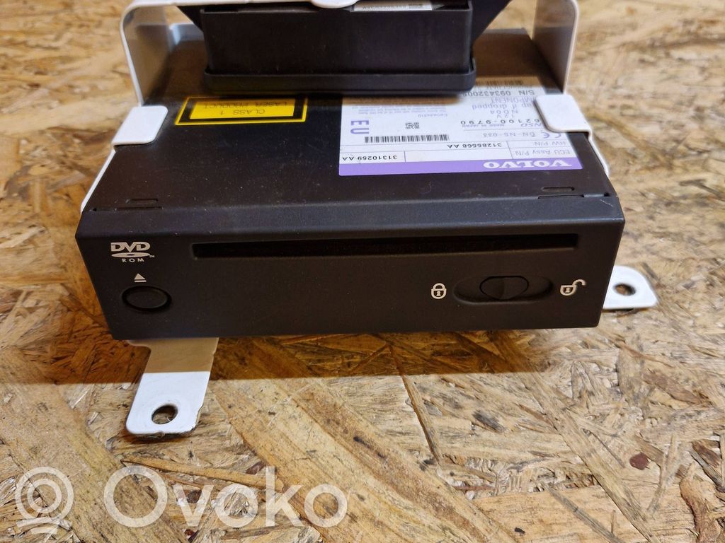 Volvo V70 Radio/CD/DVD/GPS head unit 