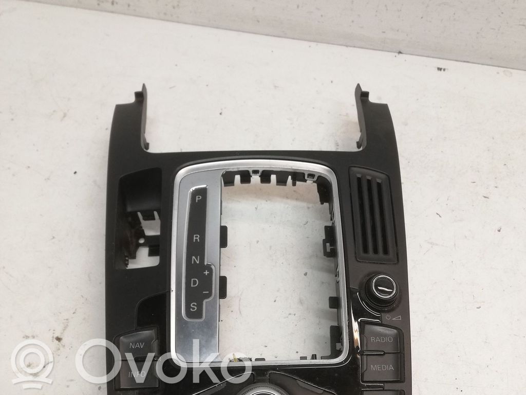 Audi A4 S4 B8 8K Head unit multimedia control 