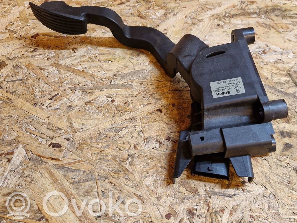 Fiat Bravo Accelerator throttle pedal 