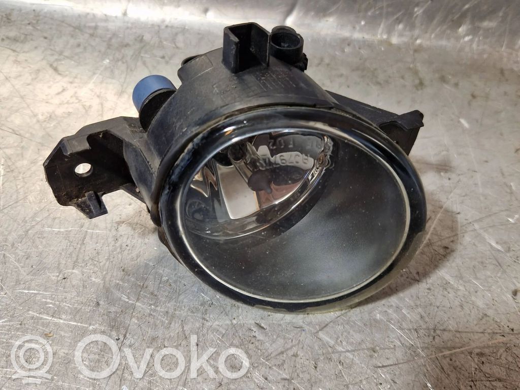 Nissan Juke I F15 Miglas lukturis priekšā 