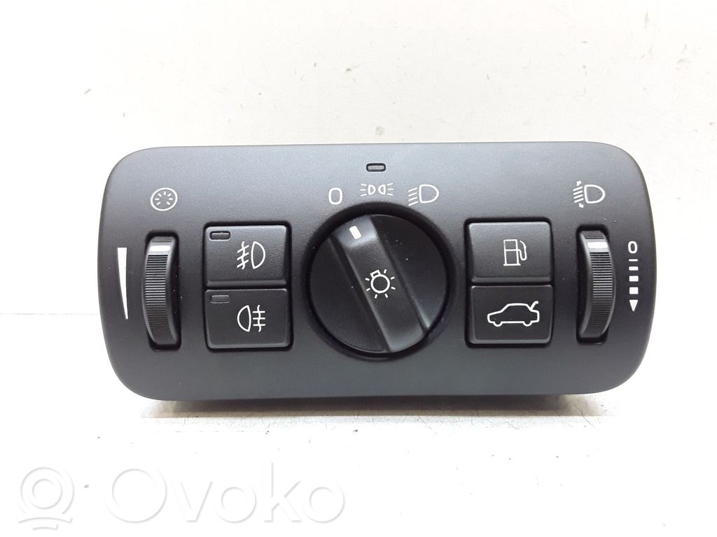 Volvo V70 Light switch 