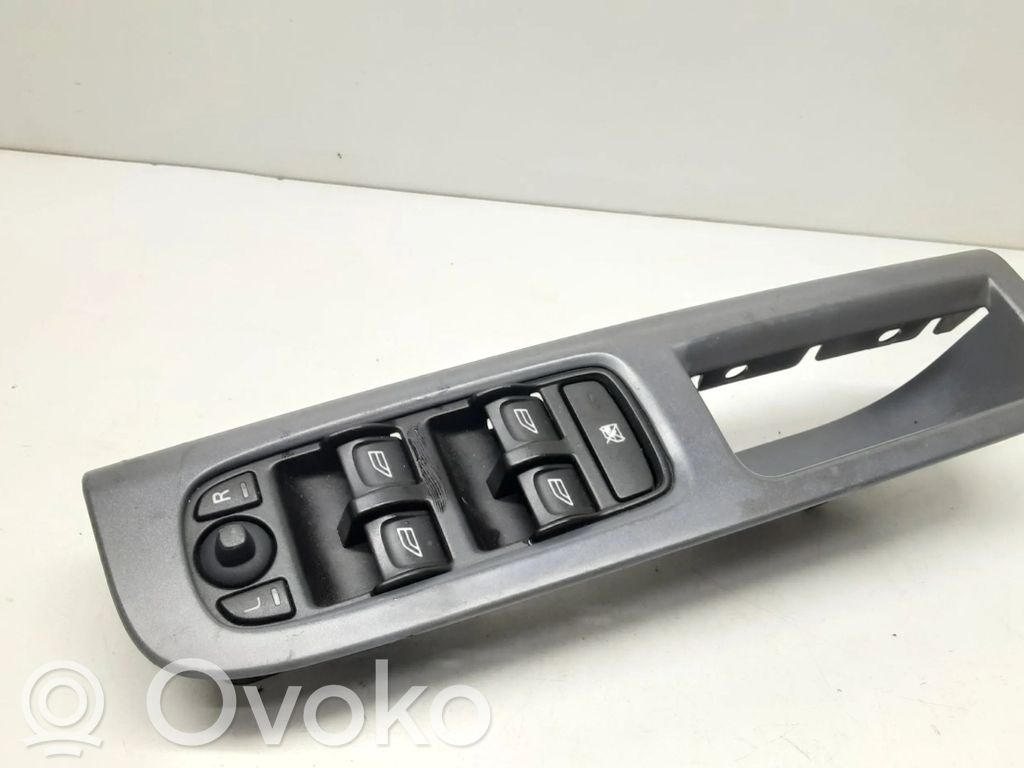 Volvo V50 Electric window control switch 