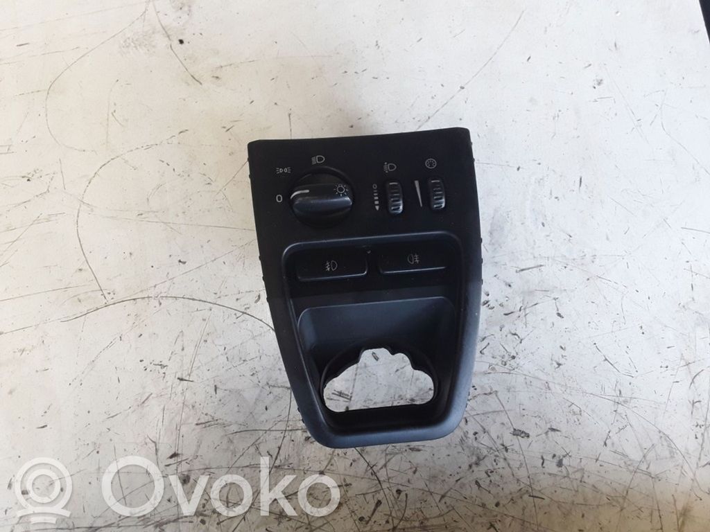 Volvo XC90 Light switch 