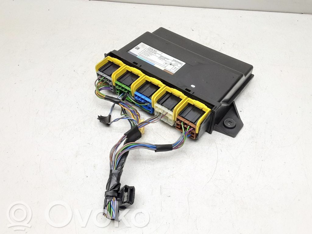 Volvo V60 Keyless (KESSY) go control unit/module 
