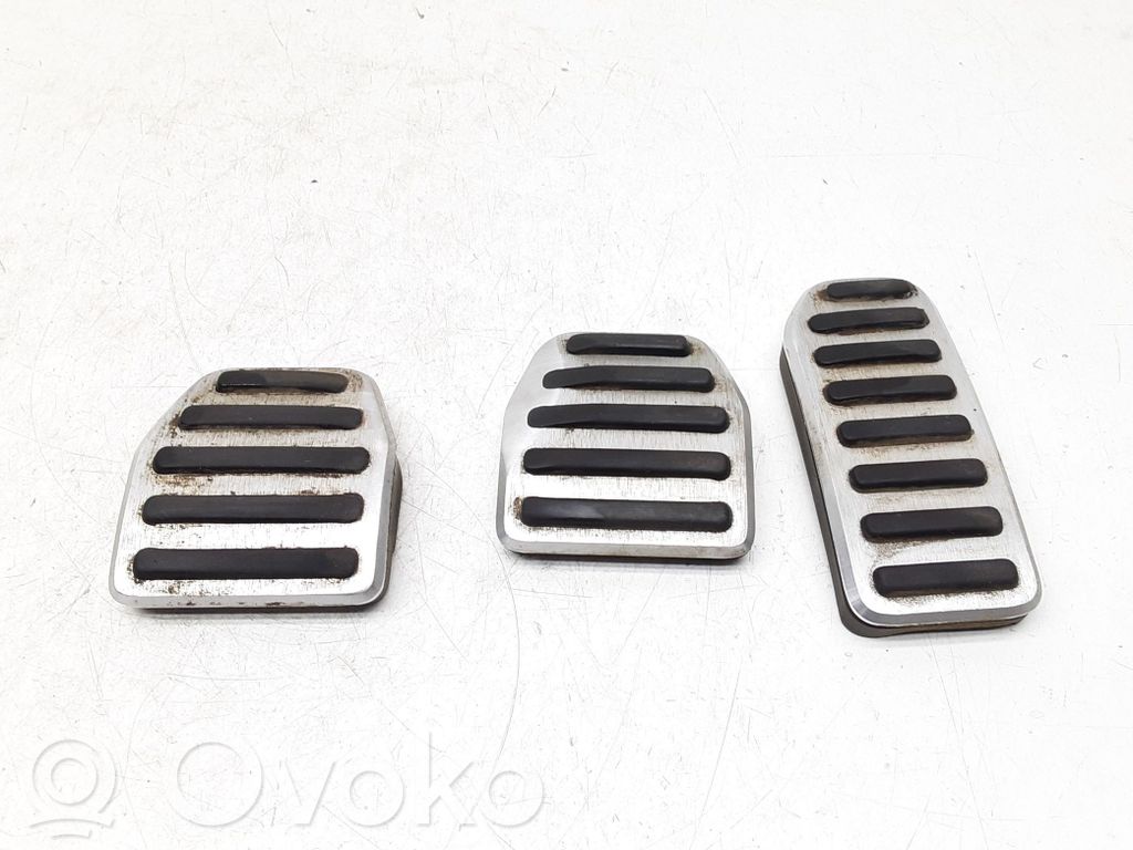 Volvo V60 Assemblage pédale 