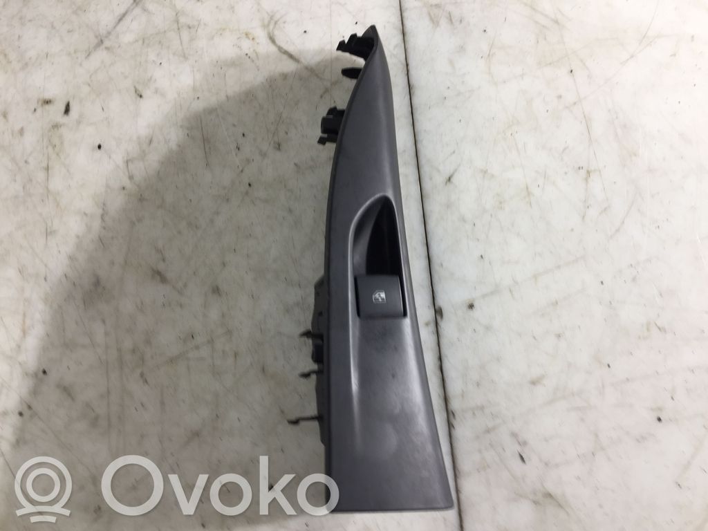 Opel Insignia A Electric window control switch 