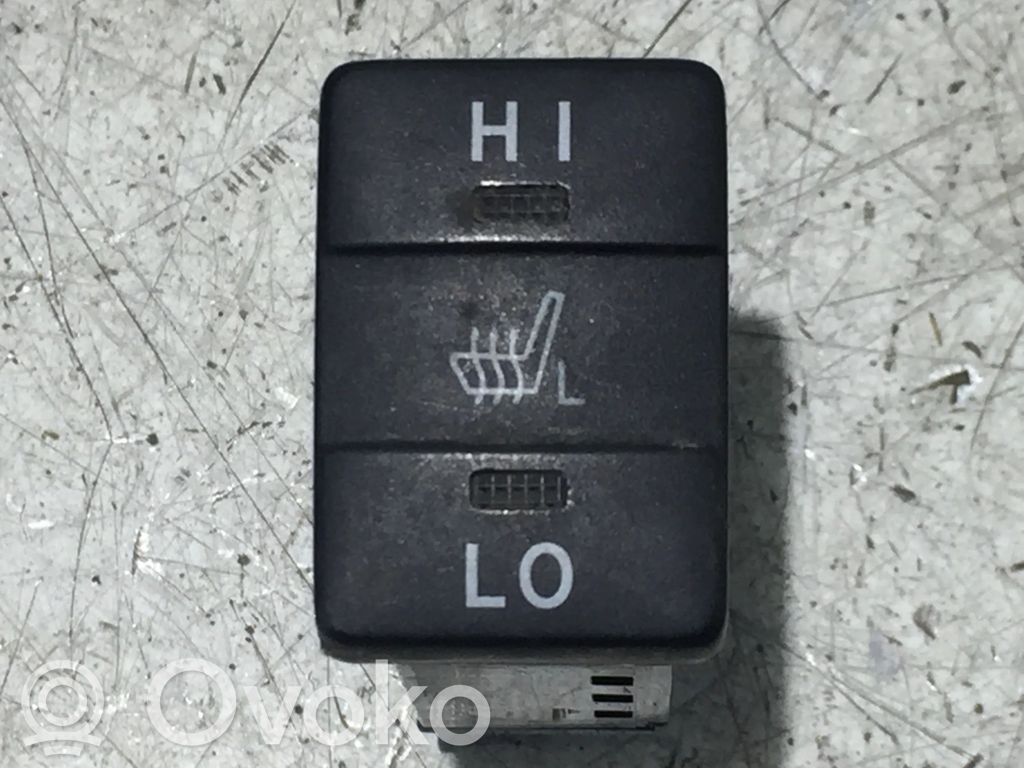 Toyota Auris E180 Seat heating switch 