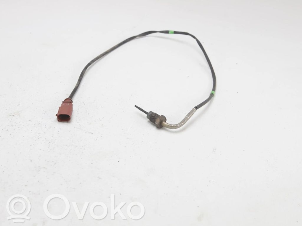 Volkswagen PASSAT B7 Exhaust gas temperature sensor 