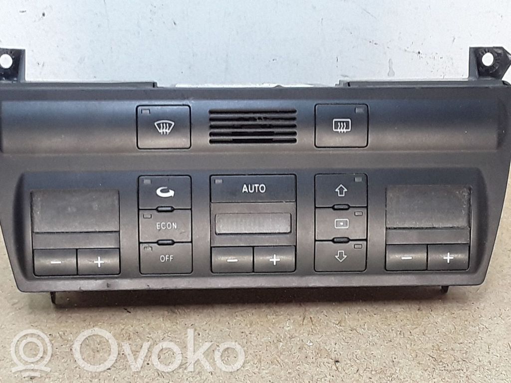 Audi A6 S6 C5 4B Climate control unit 