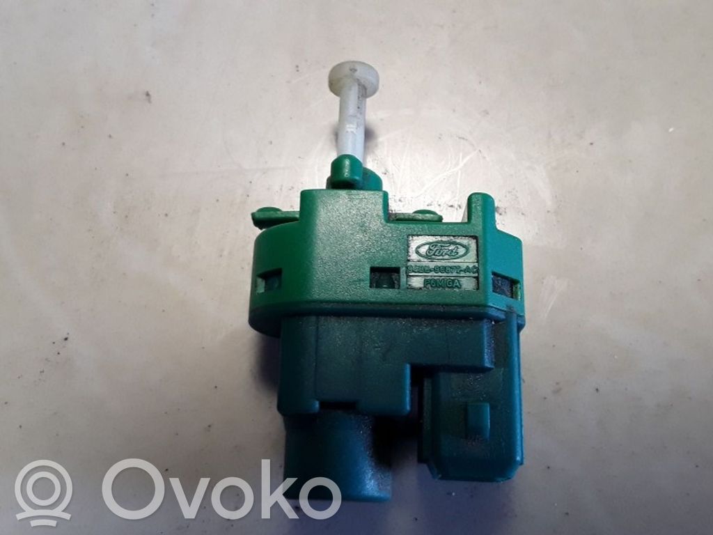 Ford Mondeo Mk III Brake pedal sensor switch 