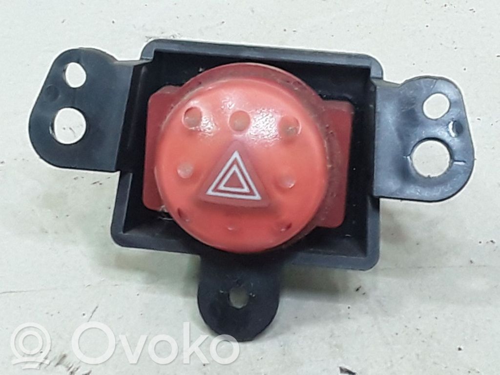 Nissan Almera Tino Hazard light switch 