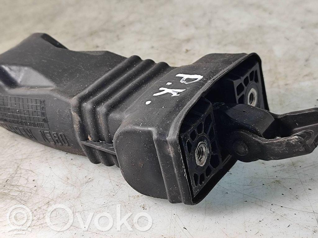 Audi A1 Front door check strap stopper 