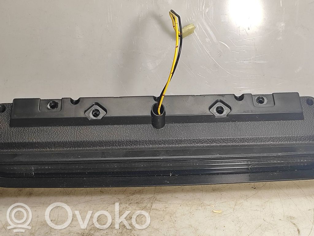 Subaru Forester SH Third/center stoplight 