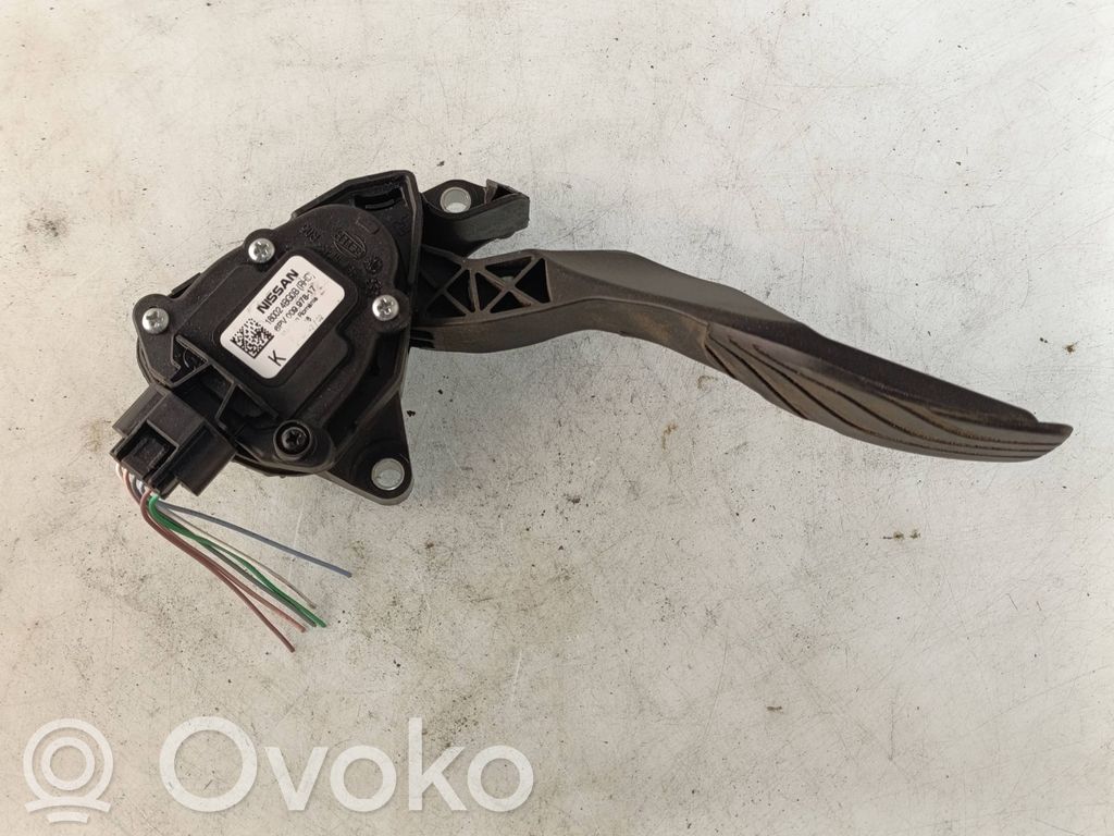 Renault Kadjar Accelerator throttle pedal 