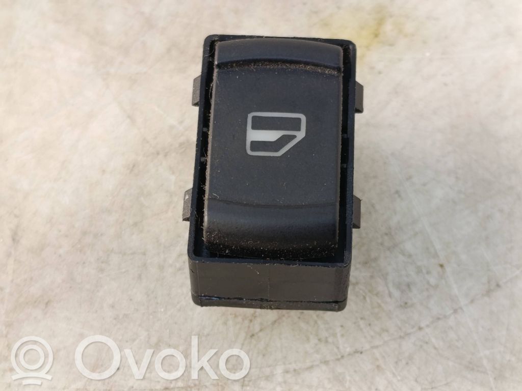 Volkswagen PASSAT B5.5 Electric window control switch 