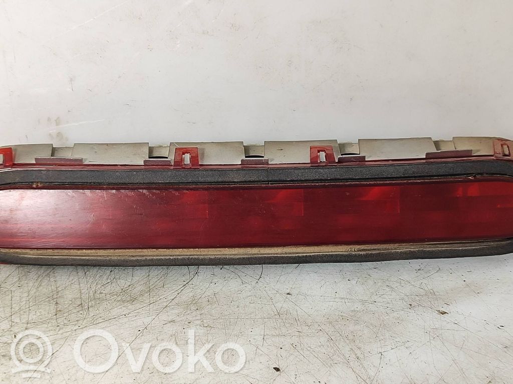 Toyota Corolla Verso AR10 Third/center stoplight 