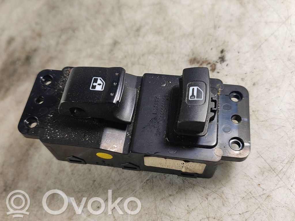 SsangYong Actyon Electric window control switch 