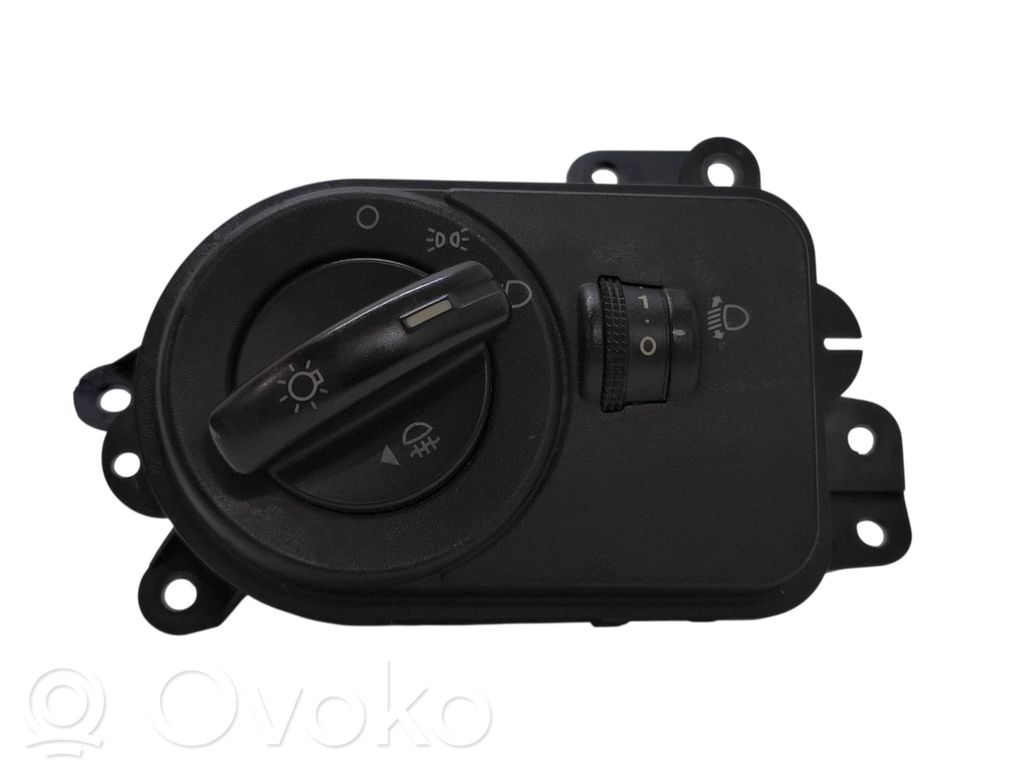 Ford Fiesta Light switch 