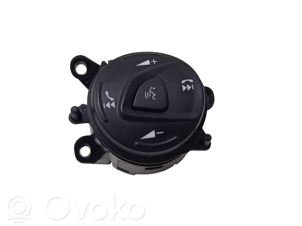 Ford Focus Steering wheel buttons/switches 