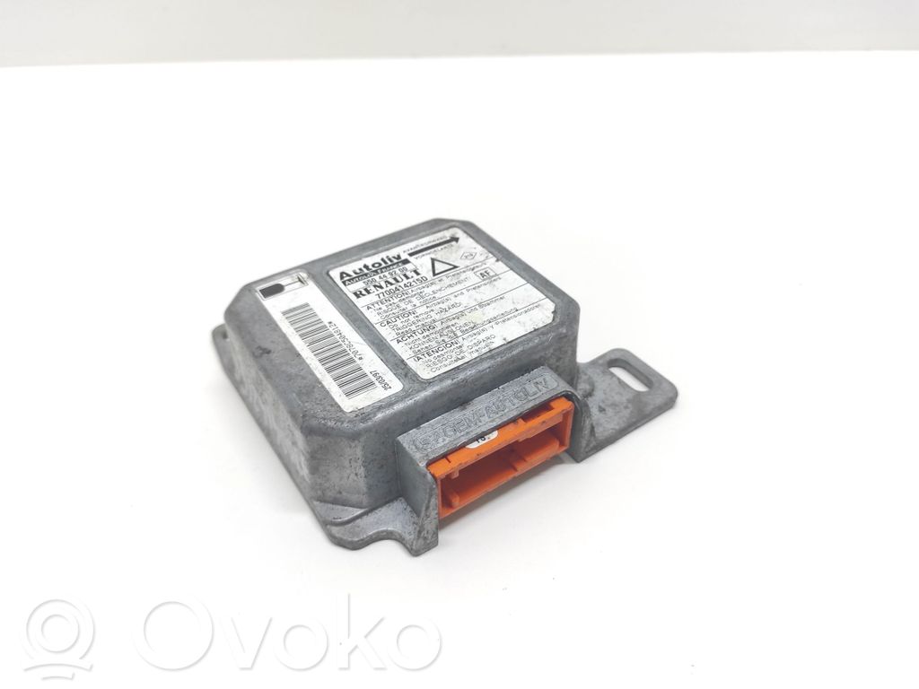 Renault Laguna I Airbag control unit/module 